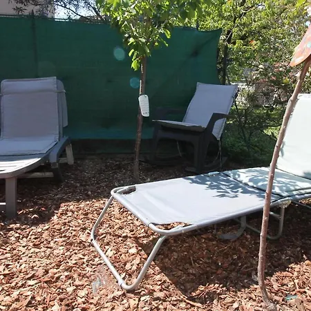 Beb Da Gaia E Giulio Bed and Breakfast 3*