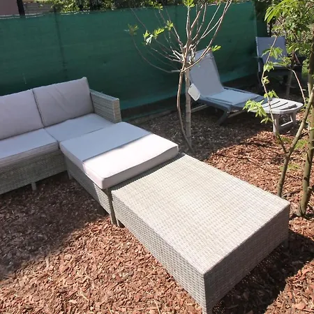 Beb Da Gaia E Giulio Bed and Breakfast 3*